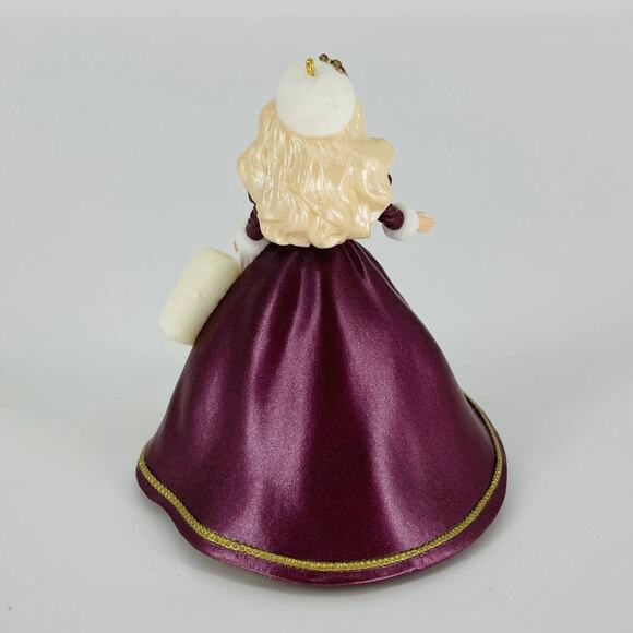 Hallmark 1996 Holiday Barbie Handcrafted Keepsake Ornament Collector's Series - Picture 3 of 15